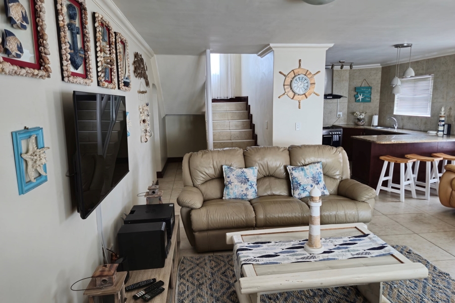 4 Bedroom Property for Sale in Sandy Point Western Cape